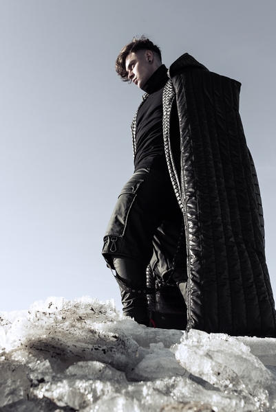 czarna-kurtka-szal-1