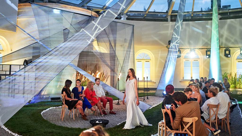 47_MMC-010719-lowres-fotFilipOkopny-FashionImages